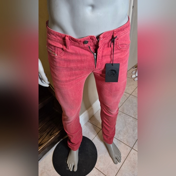 Diesel Men's Bold Red Skinny Jeans - Picture 2 of 15